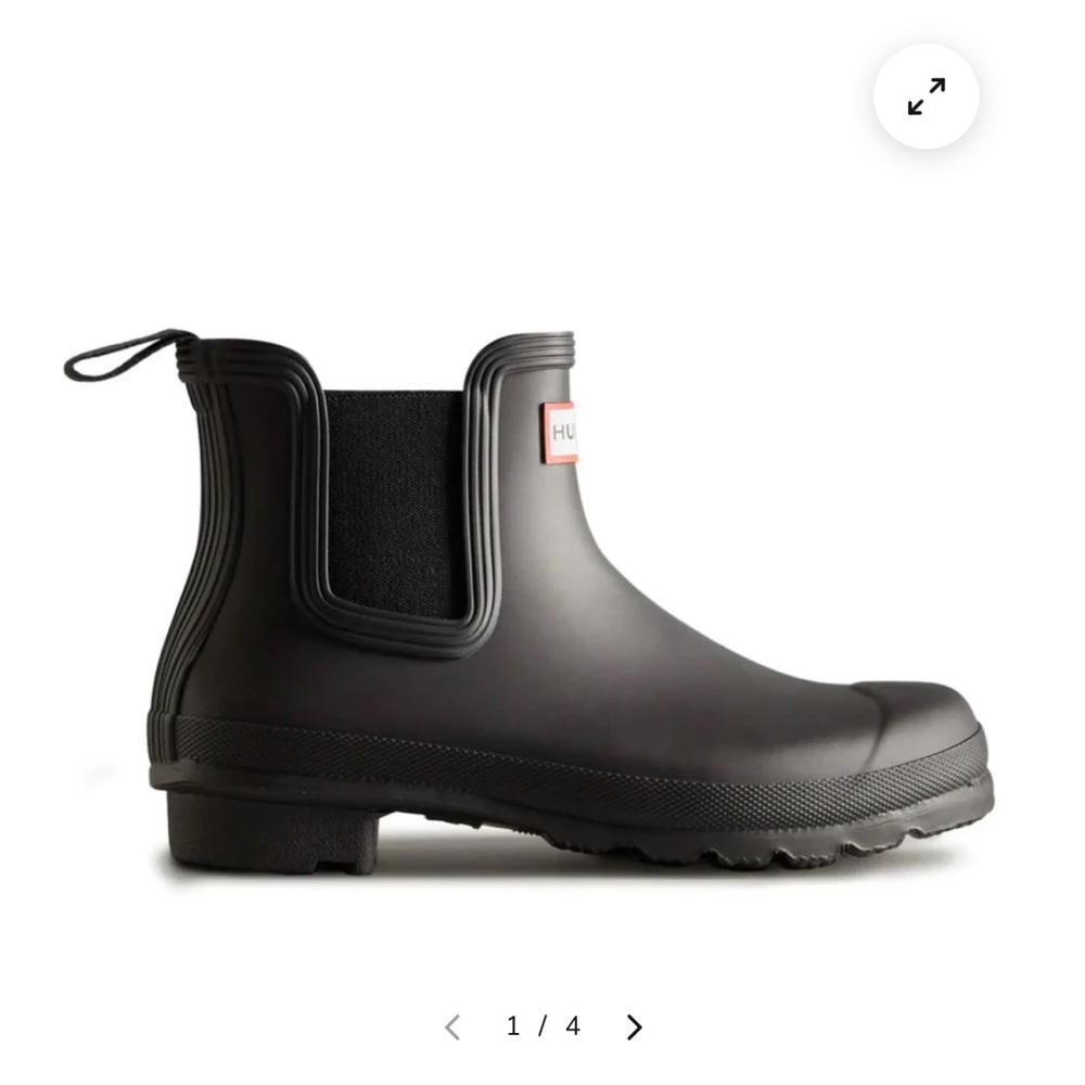 NWOT Hunter Women’s Original Chelsea Boots